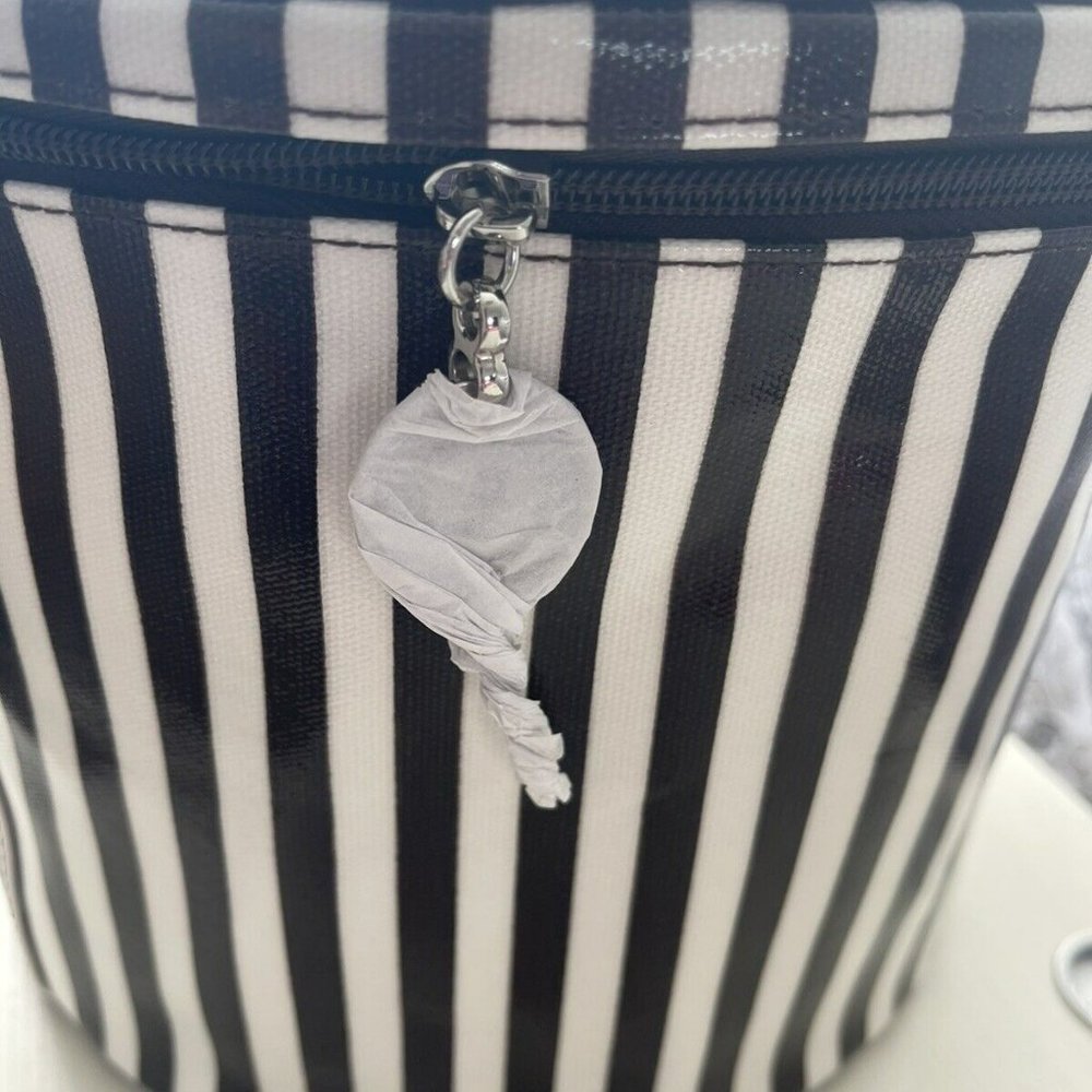 Henri Bendel Cosmetic Travel Bag Train Case - Brand New